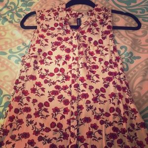 Cute Floral Button-Up Tank